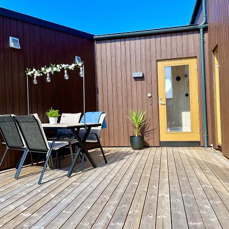 Fresh Ved Borestranden Med To Soverom Og Hems Ferienhaus *